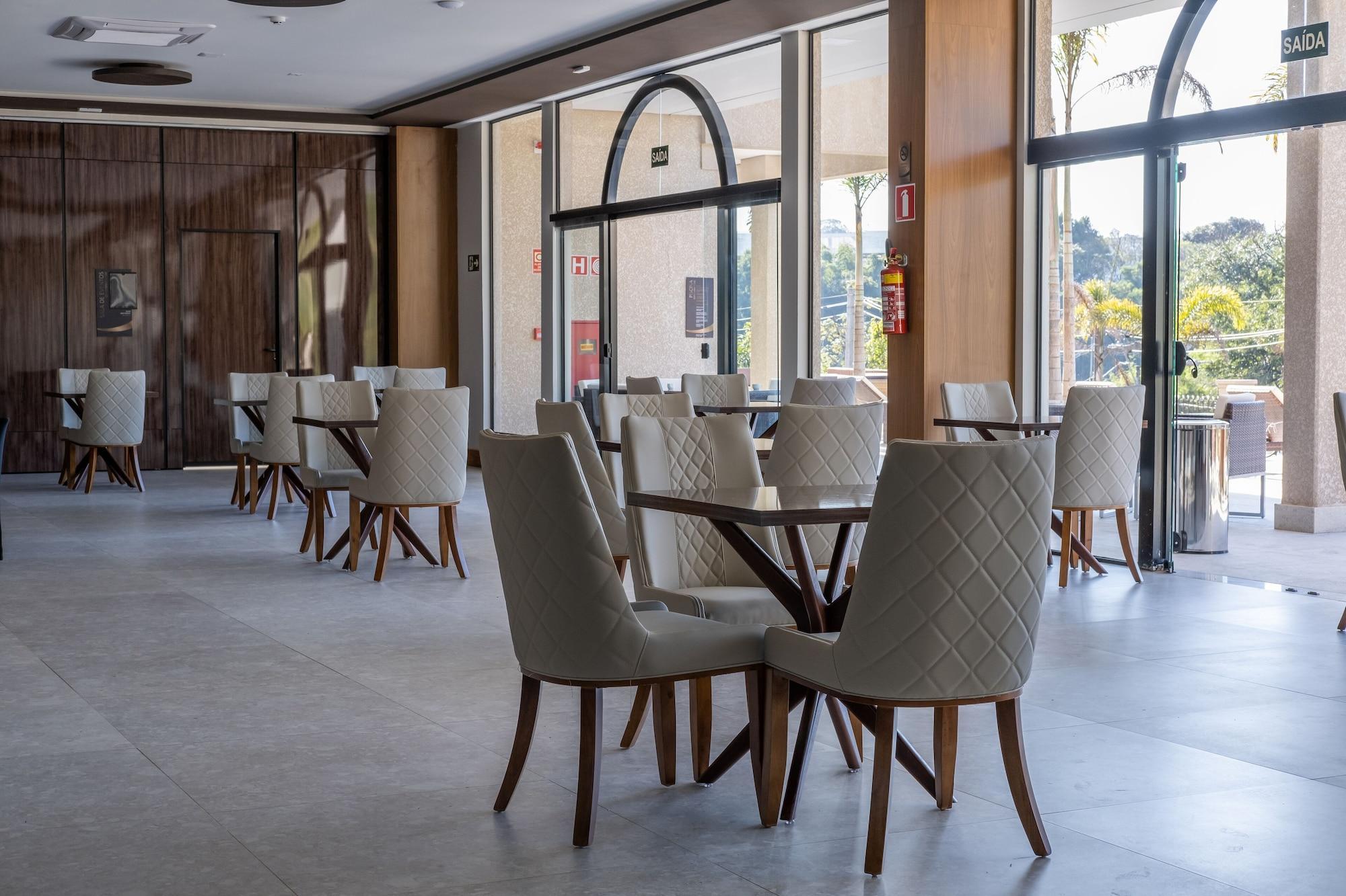 Class Hotel 皮拉西卡巴 外观 照片