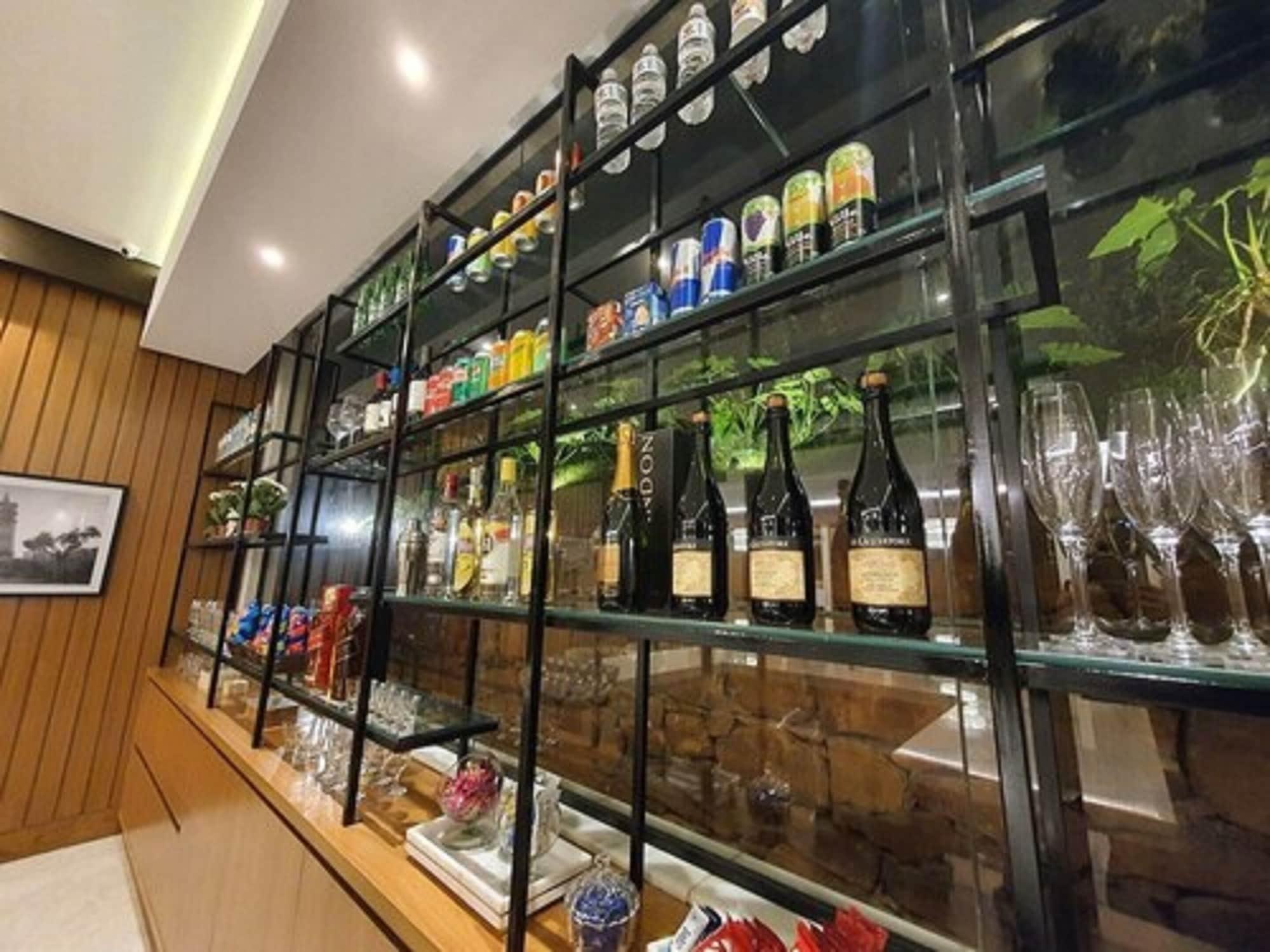 Class Hotel 皮拉西卡巴 外观 照片