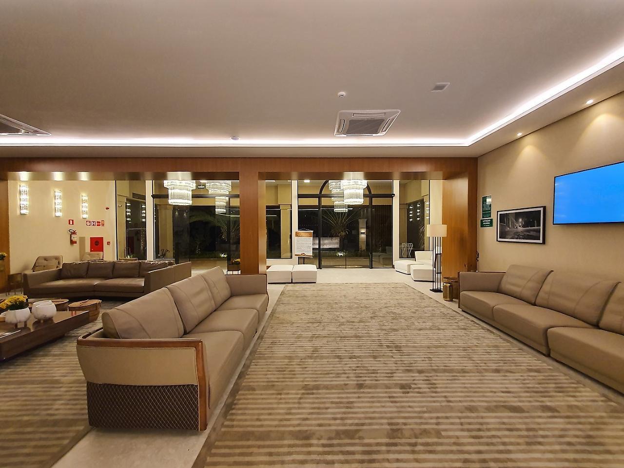Class Hotel 皮拉西卡巴 外观 照片